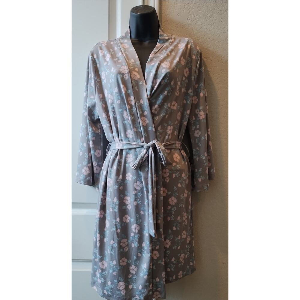 Nanette Lepore women's  2pc robe and Short Sleepwear Sz L/G.